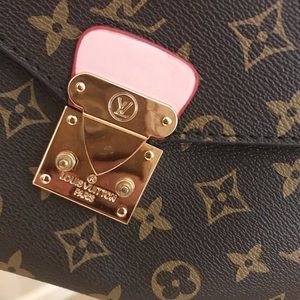 Non brand crossbody bag brand new